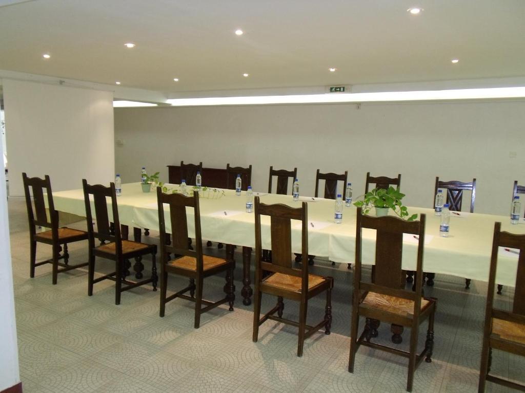 Hotel Restaurant L'Ecluse Antonne-et-Trigonant ภายนอก รูปภาพ