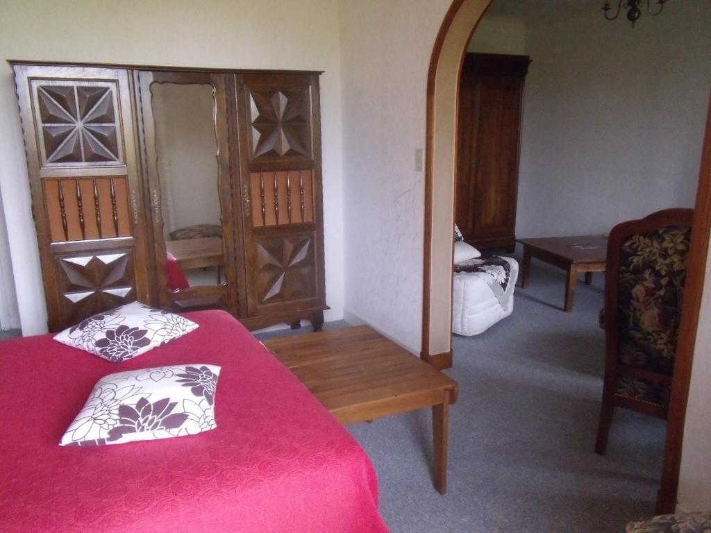 Hotel Restaurant L'Ecluse Antonne-et-Trigonant ห้อง รูปภาพ